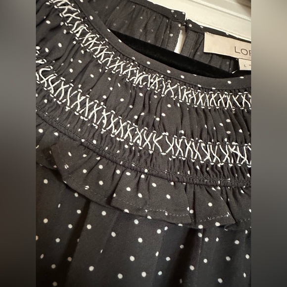 LOFT Dotted Smocked Mixed Media Blouse - NWT! - Picture 3 of 7